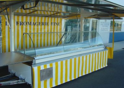 remorque étal magasin motorisée - modèle vision - réalisée pour un fromager - fromagerie